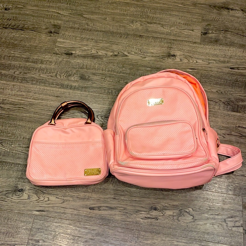 🍑 Stay Peachy Backpack with matching lunch bag🍑